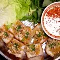 Bánh Mì Hấp Nước Cốt Dừa
