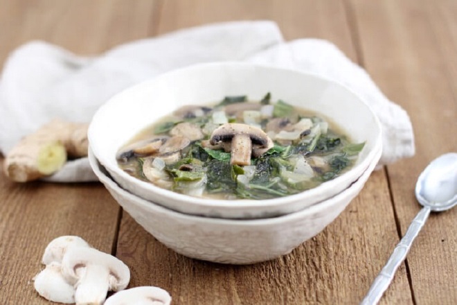 canh miso nấm cải rổ