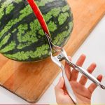 Dụng cụ tách dưa hấu