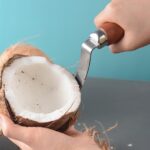 dung-cu-lay-com-dua-nao-cui-dua-8