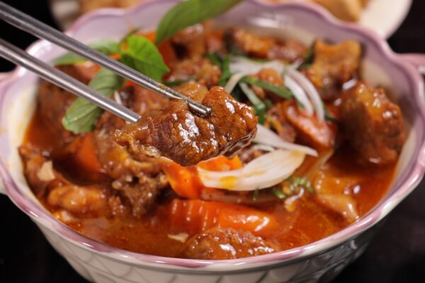 Cách nấu Bò Kho nhanh mềm