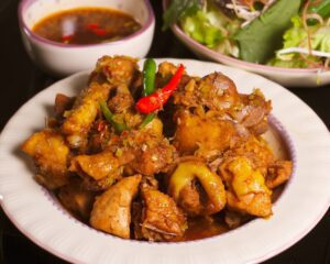 Gà Kho Sả