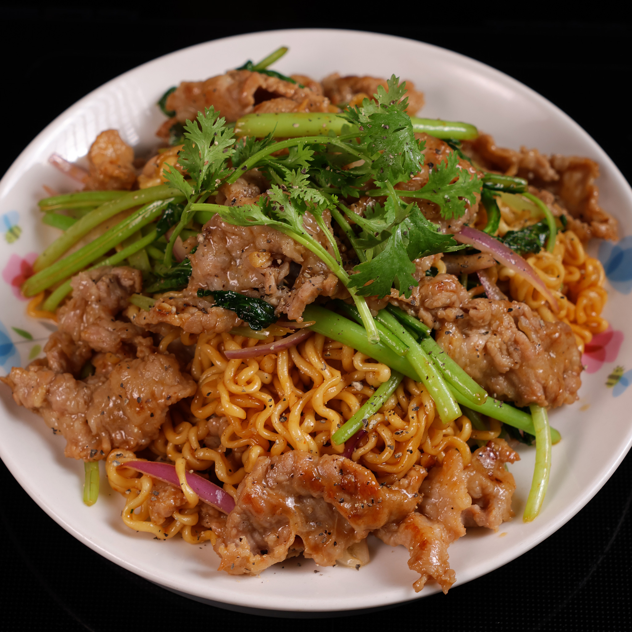 Mì Xào Bò
